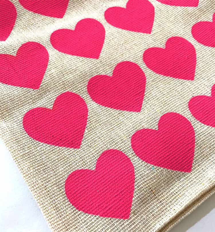 BOLSA-TELA-AMOR-AMISTAD-CORAZONES-ROSADOS-2.jpg