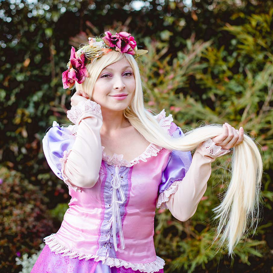 FIESTA-RAPUNZEL-PRINCESA-NINA-ACTRIZ.jpg