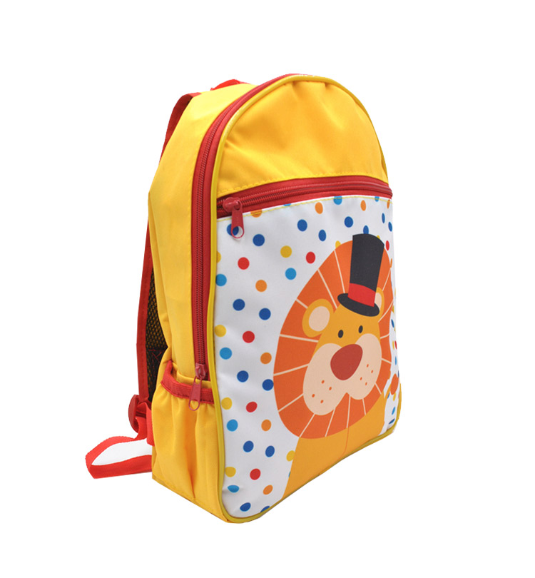 MORRAL-MALETIN-LEON-CIRCO-SORPRESAS-LATERAL1.jpg