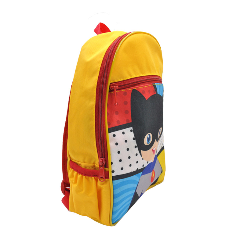 MORRAL-MALETIN-SUPERHEROE-SORPRESAS-LATERAL1.jpg